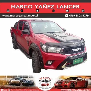 Toyota Hilux 2.4 4x4 DX CD usado (2020) color Rojo precio $16.890.000