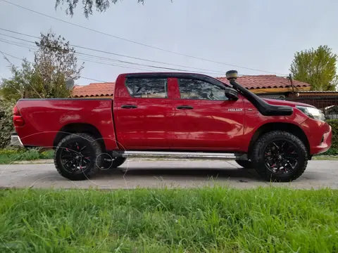 Toyota Hilux 2.4L DX CD 4x4 usado (2021) color Rojo precio $15.900.000