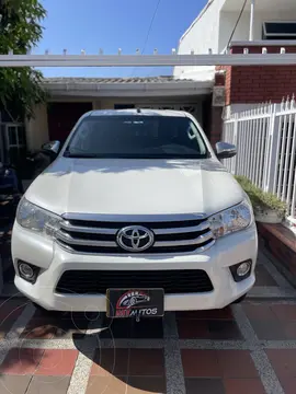 Toyota Hilux 2.8L GRS Diesel Aut usado (2018) color Blanco precio $175.000.000