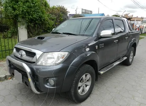 Toyota Hilux 3.0L 4x4 SRV DC Diesel usado (2011) color Gris precio $85.000.000