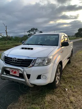 foto Toyota Hilux 2.8L SRV usado (2014) color Blanco precio ₡13 700 000