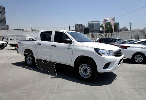 foto Toyota Hilux Cabina Doble Base usado (2019) color Blanco precio $379,990