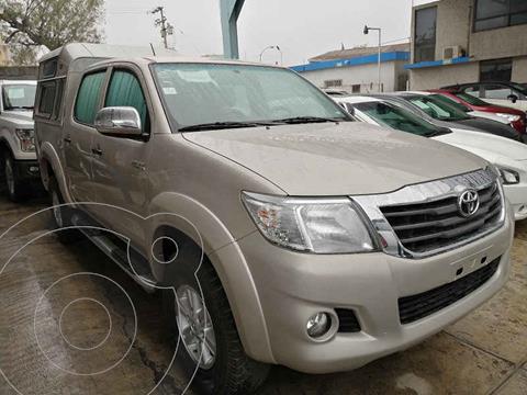 foto Toyota Hilux Cabina Doble Base usado (2015) color Dorado precio $280,000
