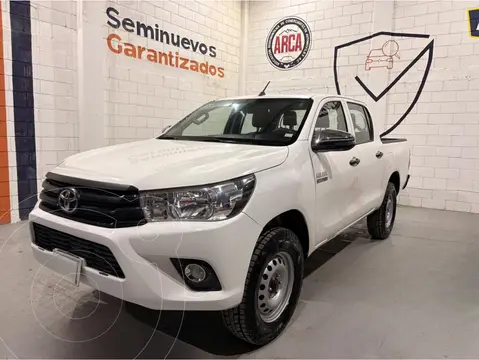 Toyota Hilux Cabina Doble Diesel usado (2024) color Blanco precio $459,000