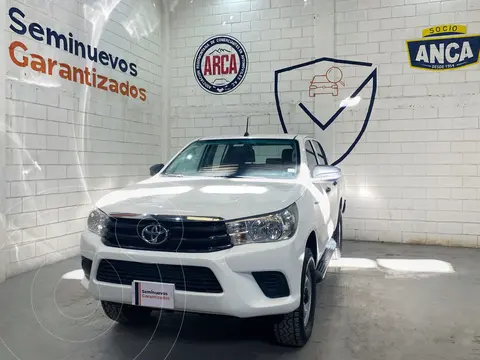 Toyota Hilux Cabina Doble Base usado (2021) color Blanco precio $375,000