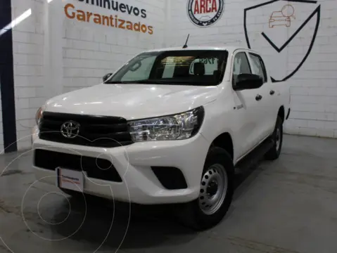 Toyota Hilux Cabina Doble Base usado (2021) color Blanco precio $375,000