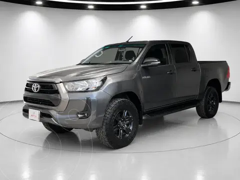 Toyota Hilux Cabina Doble SR usado (2021) color Granito precio $429,000