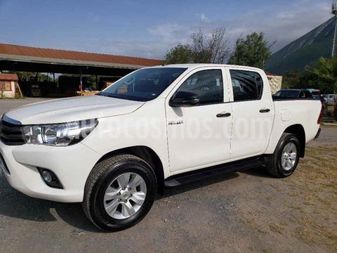 foto Toyota Hilux Cabina Doble SR usado (2019) color Blanco precio $329,000