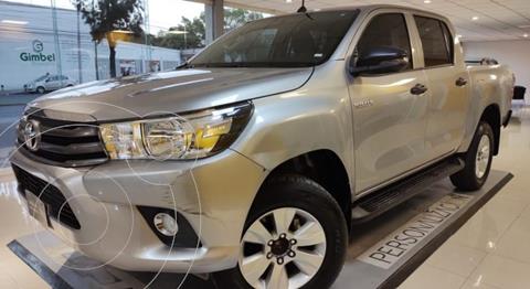 Toyota Hilux Cabina Doble usado (2019) color Plata Dorado precio $385,000