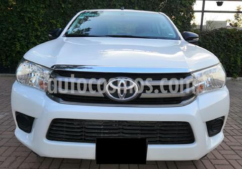 foto Toyota Hilux Cabina Doble SR usado (2018) color Blanco precio $250,000