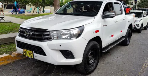 Toyota Hilux 2.8L Tdi 4x4 CD SR usado (2019) color Blanco precio u$s24,990