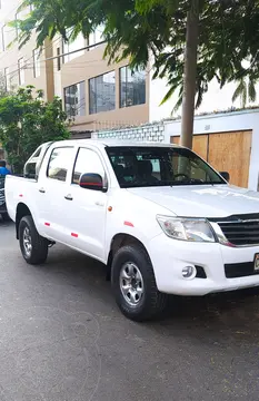 Toyota Hilux 2.5L TD 4x2 C-D usado (2012) color Blanco precio u$s16,900