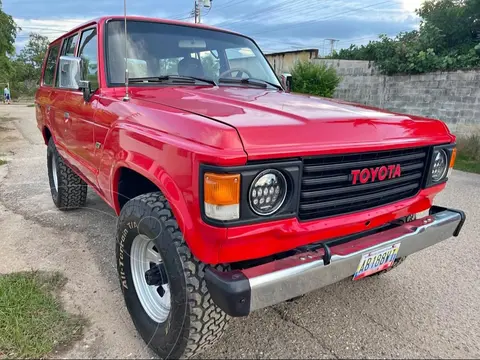 Toyota Land Cruiser 4x4 usado (1982) color Rojo precio u$s11.000
