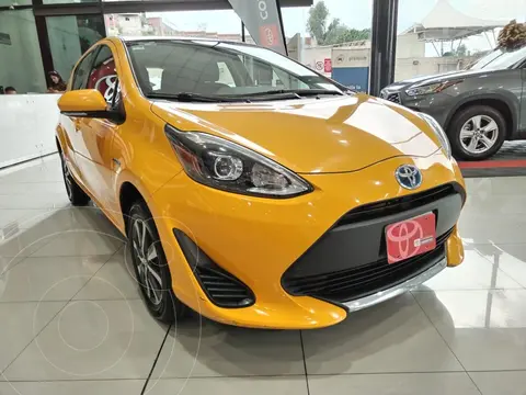 Toyota Prius C 1.5L usado (2021) color Amarillo precio $309,000