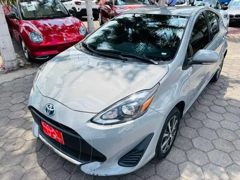 Toyota Prius C 1.5L usado (2021) color Gris financiado en mensualidades(enganche $90,569 mensualidades desde $8,045)