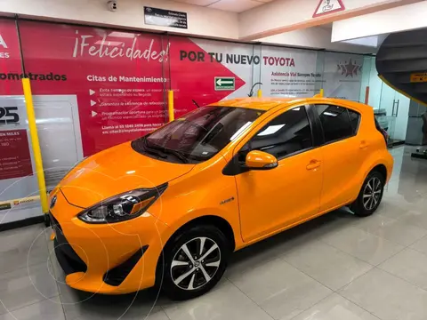 Toyota Prius C 1.5L usado (2019) color Naranja precio $305,100
