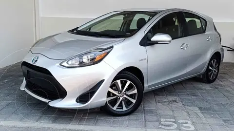 Toyota Prius C 1.5L usado (2021) color Plata precio $295,000