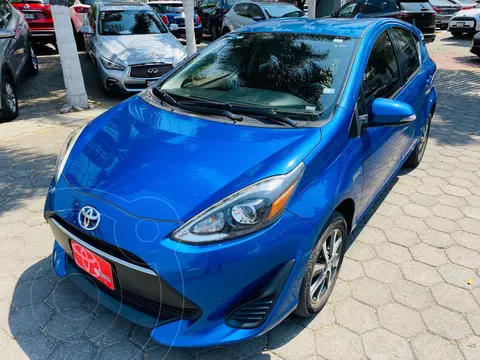Toyota Prius C 1.5L usado (2019) color Azul financiado en mensualidades(enganche $76,750 mensualidades desde $5,660)