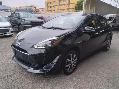 Toyota Prius C 1.5L usado (2019) color Negro financiado en mensualidades(enganche $62,000 mensualidades desde $7,381)