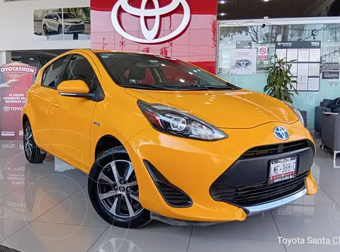 Toyota Prius C 1.5L usado (2020) color Amarillo precio $285,000