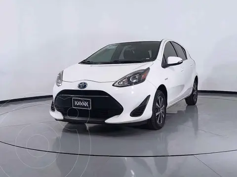 Toyota Prius C 1.5L usado (2018) color Negro precio $317,999