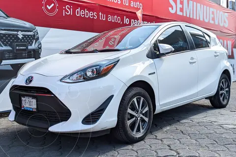 Toyota Prius C 1.5L usado (2019) color Blanco precio $255,000