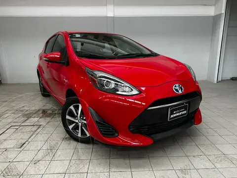 Toyota Prius C 1.5L usado (2018) color Rojo precio $229,800