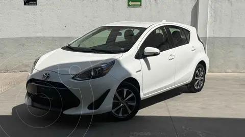 Toyota Prius C 1.5L usado (2019) color Blanco precio $279,000