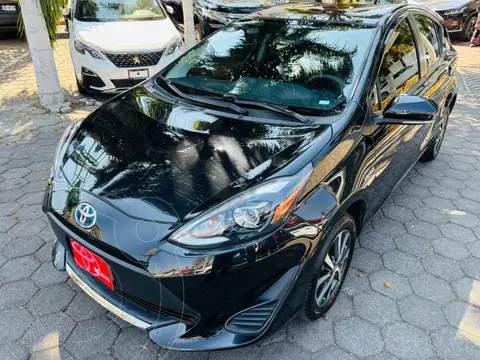 Toyota Prius C 1.5L usado (2021) color Negro financiado en mensualidades(enganche $80,088 mensualidades desde $7,114)