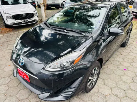 Toyota Prius C 1.5L usado (2019) color Negro precio $317,000