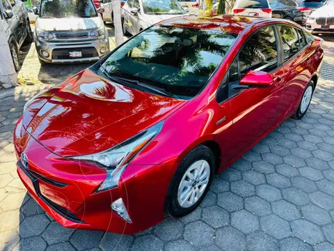 Toyota Prius Premium SR usado (2017) color Rojo financiado en mensualidades(enganche $68,531 mensualidades desde $6,087)