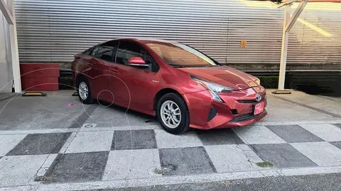 Toyota Prius BASE usado (2017) color Rojo precio $260,000