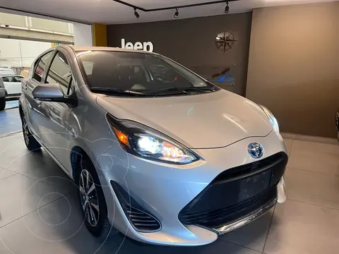 Toyota Prius Premium usado (2021) color plateado precio $299,000