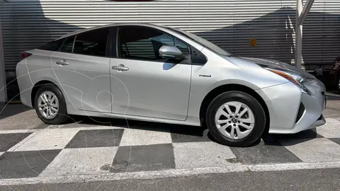 Toyota Prius BASE usado (2016) color plateado precio $220,000