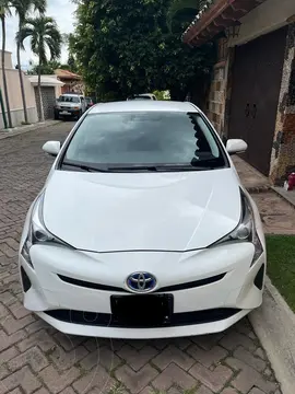 Toyota Prius BASE usado (2018) color Blanco precio $290,000