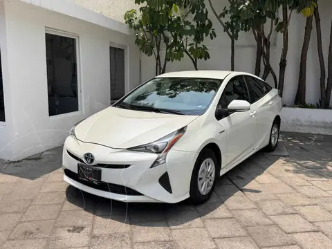 Toyota Prius Premium SR usado (2016) color Blanco precio $230,000