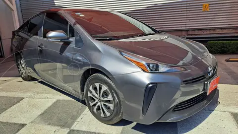Toyota Prius Base usado (2020) color Gris Oscuro precio $380,000