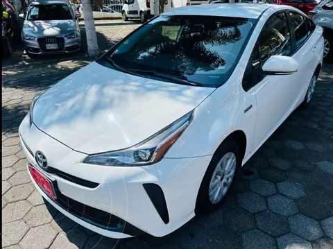 Toyota Prius BASE usado (2019) color Blanco financiado en mensualidades(enganche $85,194 mensualidades desde $7,567)