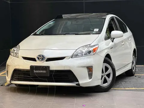 Toyota Prius Premium SR usado (2015) color Blanco precio $260,000