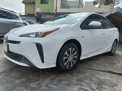 Toyota Prius Premium usado (2019) color Blanco precio $279,900