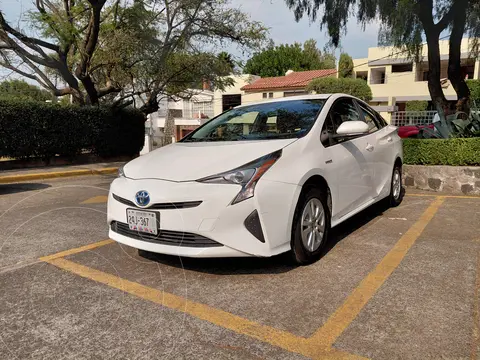Toyota Prius BASE usado (2017) color Blanco precio $245,000