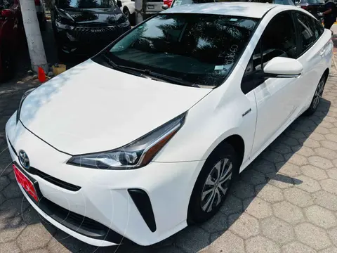 Toyota Prius Base usado (2021) color Blanco precio $367,000