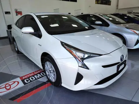Toyota Prius Premium SR usado (2017) color Blanco financiado en mensualidades(enganche $87,500 mensualidades desde $6,453)