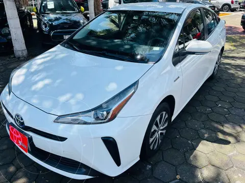 Toyota Prius Base usado (2022) color Blanco precio $397,000