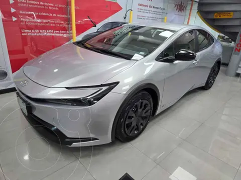Toyota Prius Base usado (2024) color Plata precio $435,000
