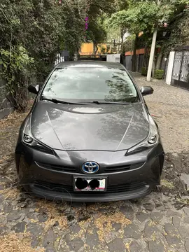 Toyota Prius BASE usado (2019) color Gris precio $350,000