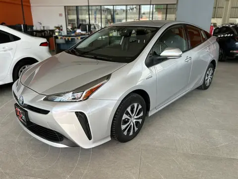 Toyota Prius Base usado (2020) color plateado precio $310,000