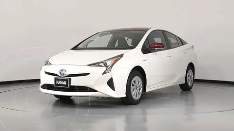 Toyota Prius Premium SR usado (2016) color Negro precio $336,999
