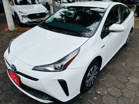 Toyota Prius Base usado (2022) color Blanco financiado en mensualidades(enganche $101,588 mensualidades desde $9,023)