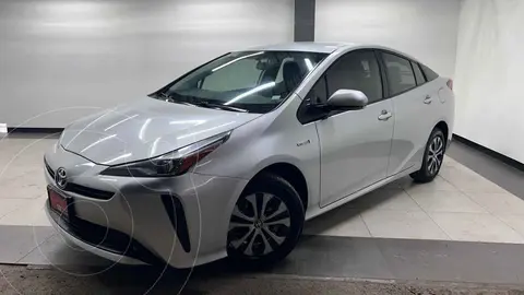 Toyota Prius Base usado (2022) color Plata financiado en mensualidades(enganche $74,800 mensualidades desde $7,379)